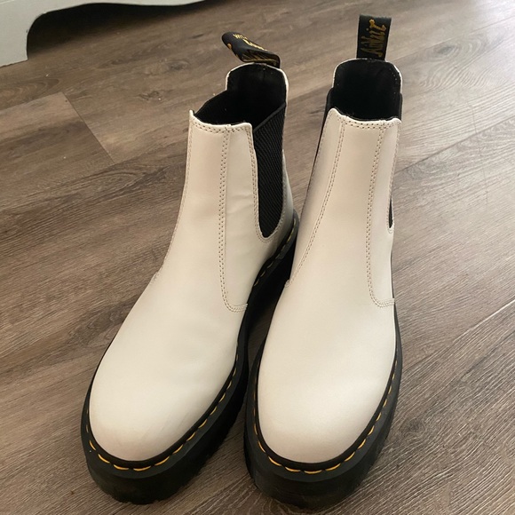 Dr. Martens Shoes - Dr Martens Platform 2976 Quad Boot